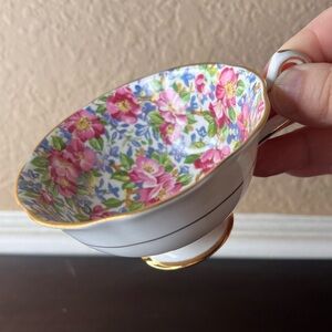 Rosina Bone China Chintz Pattern Teacup, Scalloped Rim, Gold Accents, England​